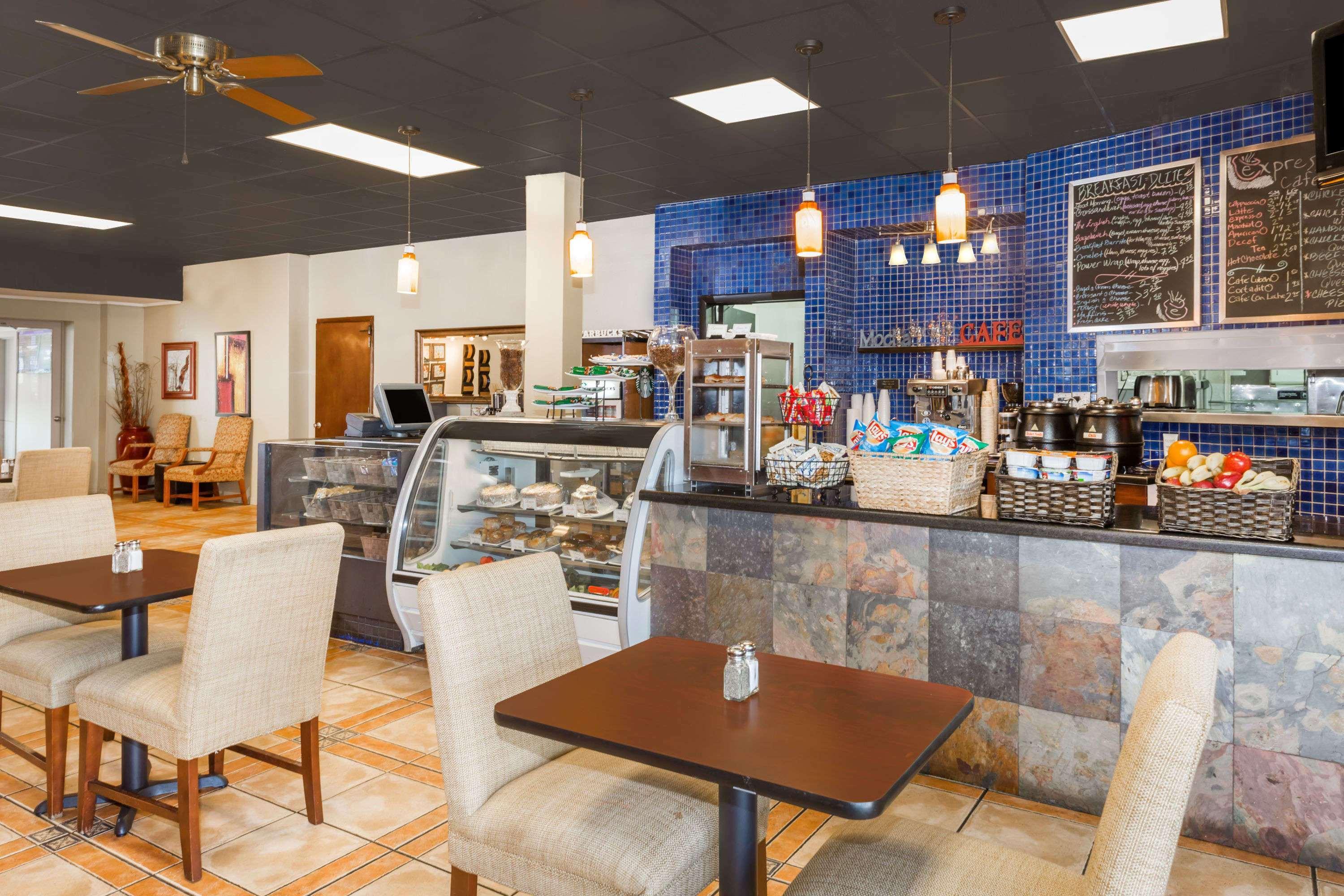 Days Inn By Wyndham Miami Airport North Miami Springs Kültér fotó