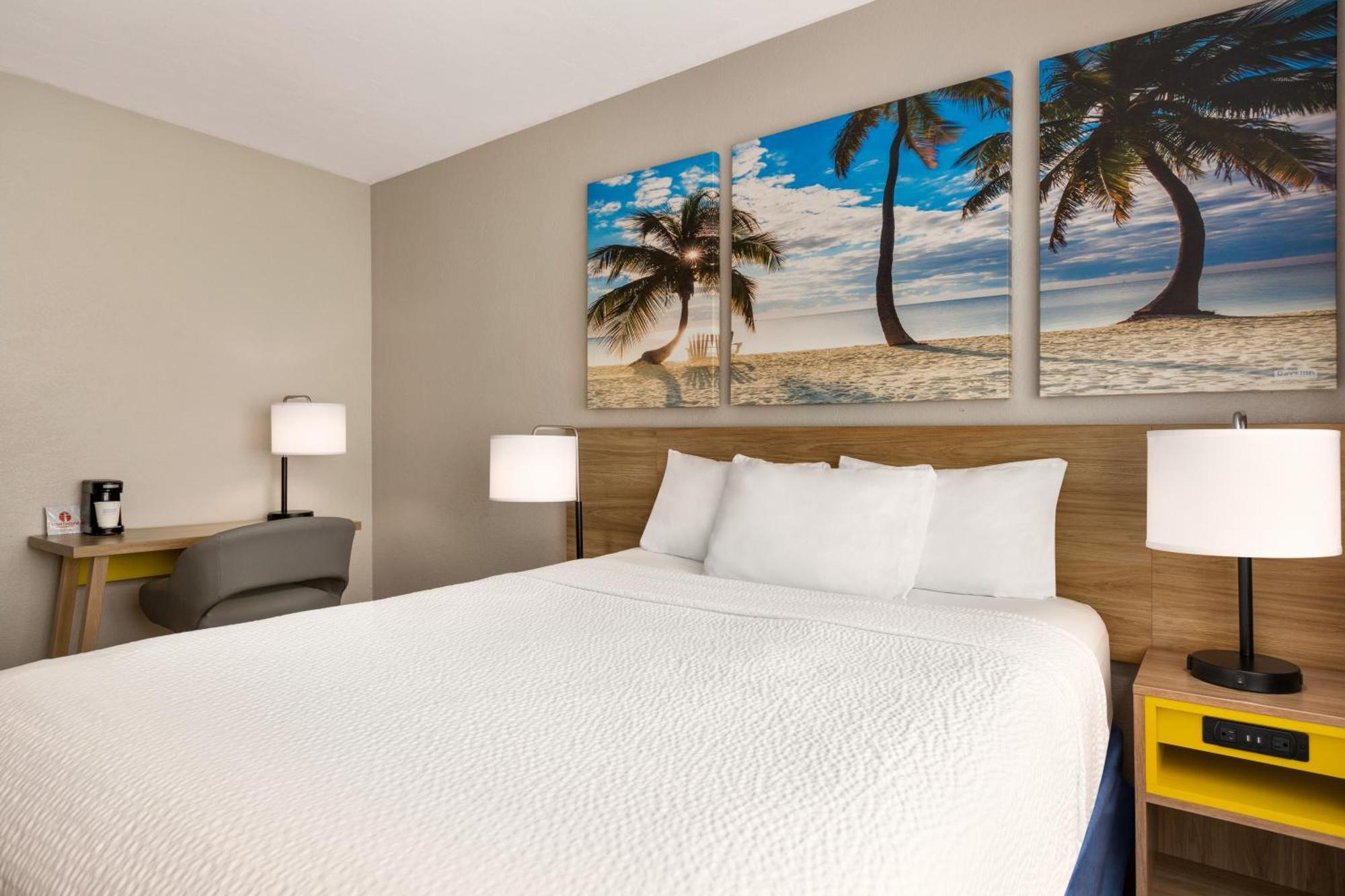 Days Inn By Wyndham Miami Airport North Miami Springs Kültér fotó