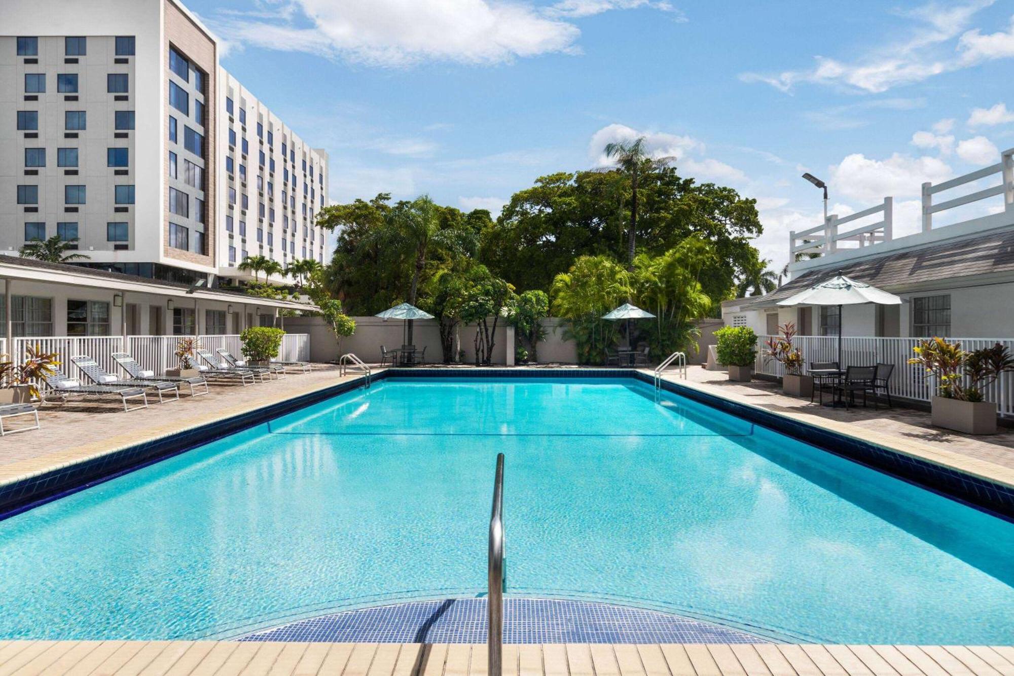 Days Inn By Wyndham Miami Airport North Miami Springs Kültér fotó